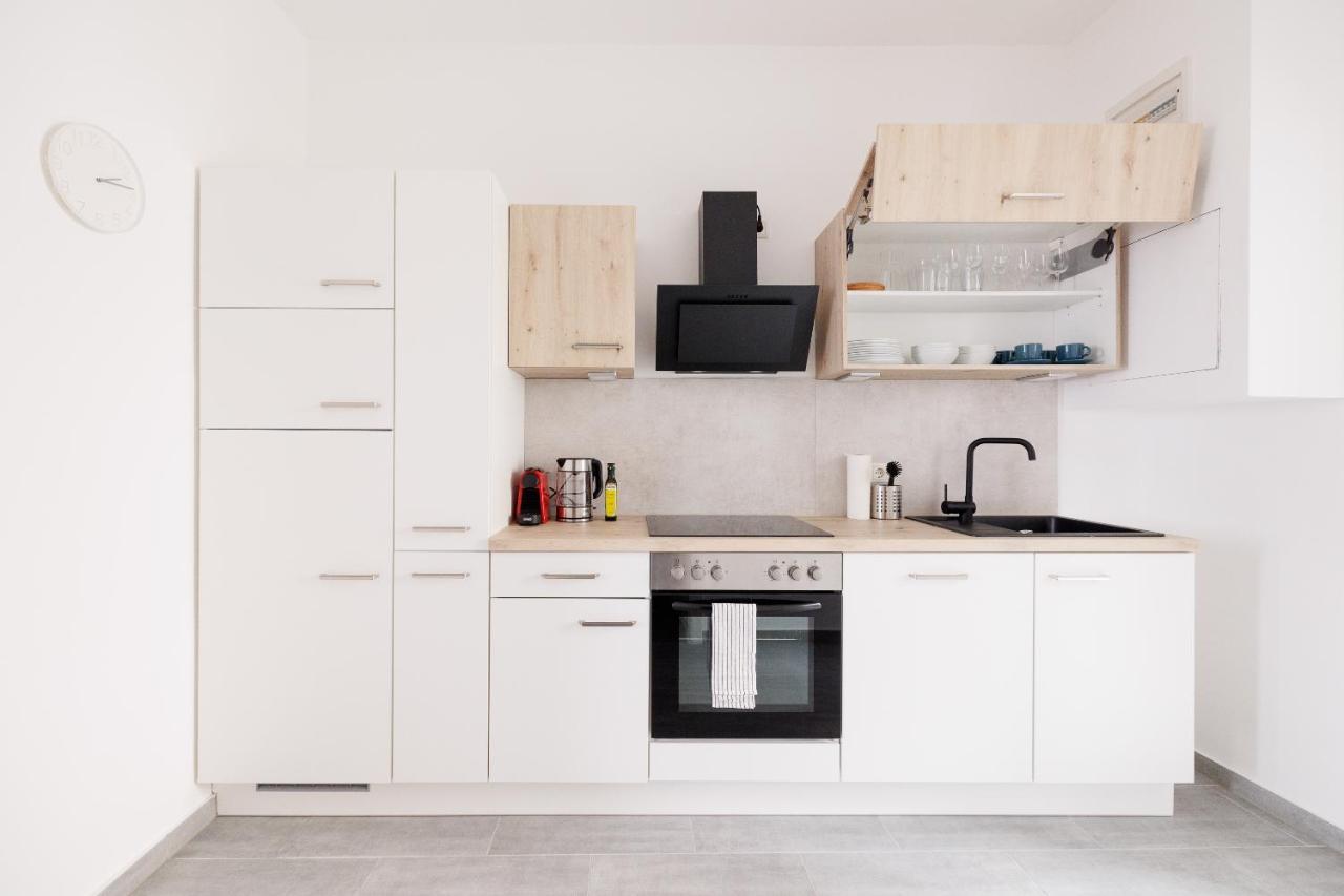 Charming Apartment Near Center Bécs Kültér fotó